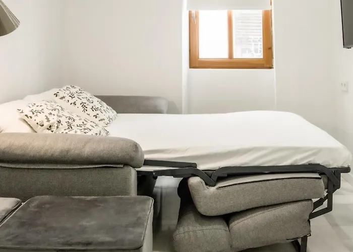 Catalina Suites Apartments Downtown Valencia